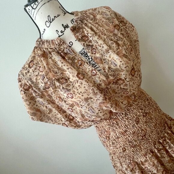 OLIVACEOUS DRESS FLORAL METALLIC DETAIL RUCHED TIERED SMOCKED SZ M FAIRY CORE - Picture 8 of 16